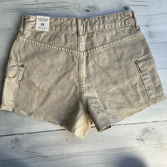 NWT Pacsun Light Gray Ultra High Rise Cargo Short 25 - Picture 7 of 11